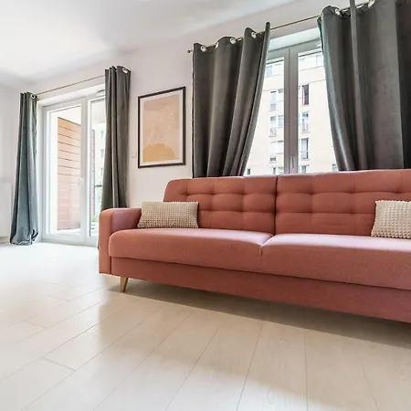 Cozy And Spacious-golden Apartment-city Center&s42 Apartment Warsaw