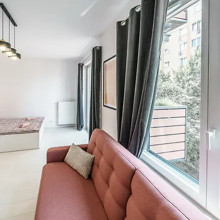 Cozy And Spacious-golden Apartment-city Center&s42 Apartment